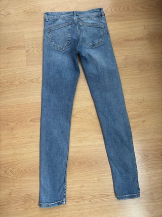 Vaquero push up mango mujer
