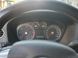 Ford 4m5113099jd faro derecho focus berlina 178608