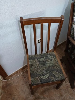 4 Sillas Vintage Madera y Tela