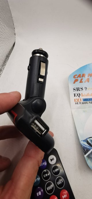 Reproductor MP3/MP4 Coche FM + Mando