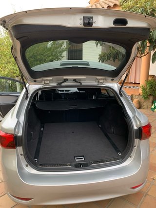 Toyota Avensis Touring Sport. 2018
