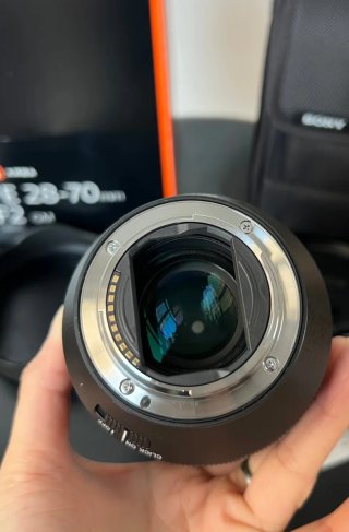 Sony FE 28-70mm f/2 GM