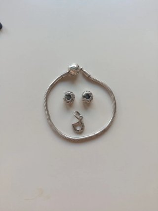 Charm Pandora Herradura Plata