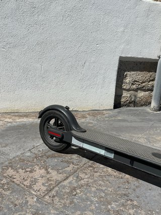 Patinete Eléctrico Xiaomi M365 esta como nuevo.