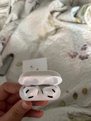 Airpods Apple Blancos (tercera generación)