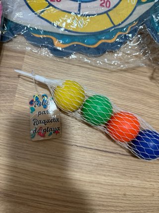 Juego de Diana y Pelotas