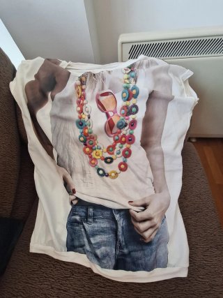 Camiseta Molona