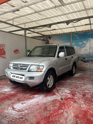 Mitsubishi Montero 3.2DI-D