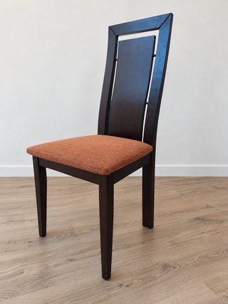 Mesa comedor extensible con 4 sillas tapizadas