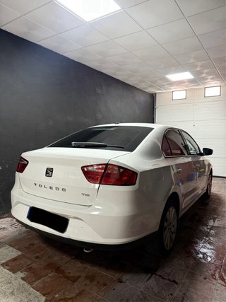 SEAT Toledo 2016 1.6Tdi 115Cv