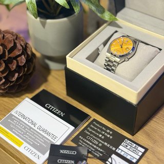 Citizen Tsuyosa 40mm Amarillo Automático