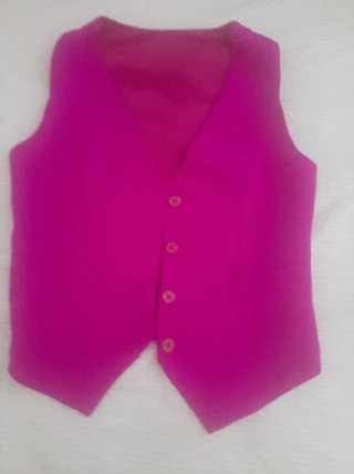 Chaleco  morado sin mangas