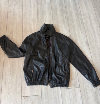 Chaqueta Cuero Pull&Bear (precio negociable)