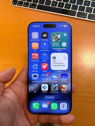 iPhone 16 Pro 512 GB Beige + Funda Quad Lock