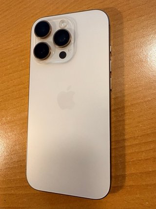iPhone 16 Pro 512 GB Beige + Funda Quad Lock