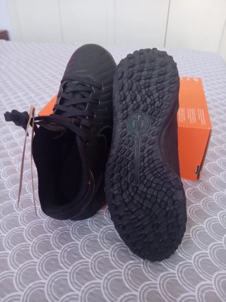Botas de fútbol sala Nike Tiempo Negras