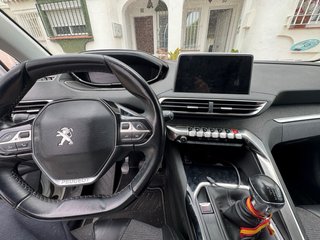 Peugeot 5008 2018