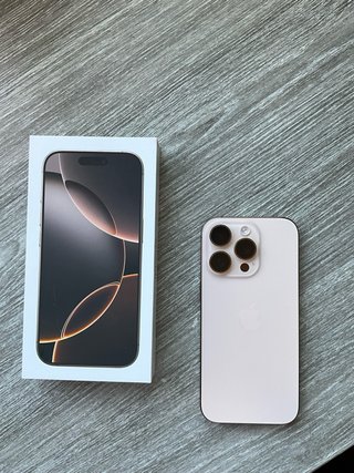 iPhone 16 Pro