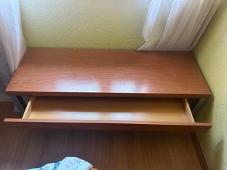 Cómoda madera con cajón