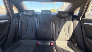 AUDI A3 TDI limousine S-line