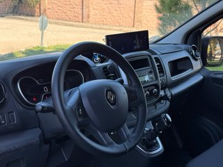 Renault Trafic 2020 camper moto-bici