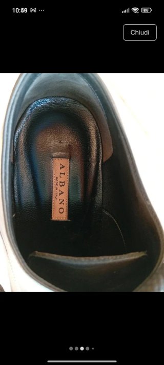 Scarpe stringate nere in pelle, n.37