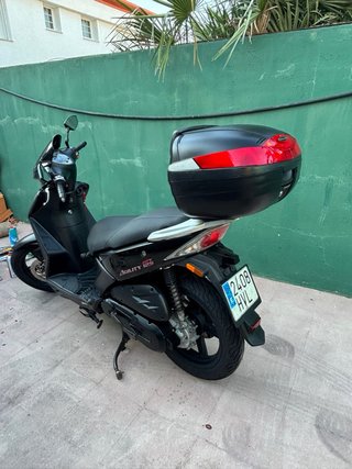 Kymco Agility City 125 Negra