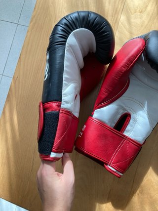 Guantes Top King 12oz + Espinilleras