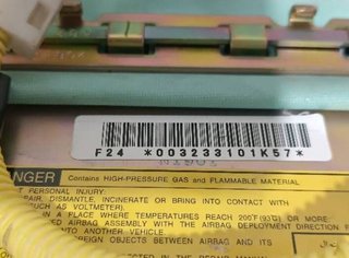 Airbag del der f24 003233101k57 toyota land 35638