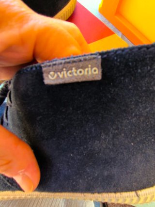 Botín Victoria Azul Talla 39