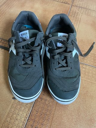Zapatillas Munich Fútbol Sala modelo gresca verdes