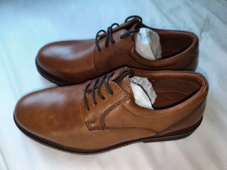 Zapatos de vestir marrones talla 40 marca dustin