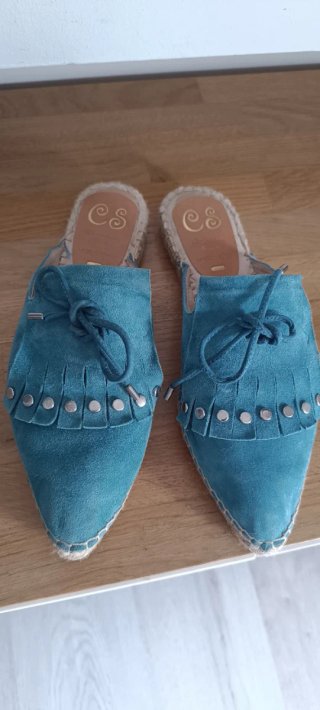 Zapatilla esparto CS azul con flecos