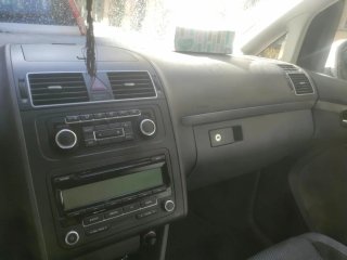 Volkswagen Touran 2011