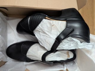 Zapatos Clarks Talla 37.5 Negros