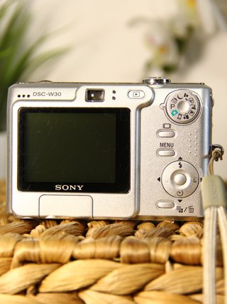 Camara Digital Sony Cybershot DSC-W30