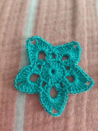 4 Estrellas de algodón 8ctm