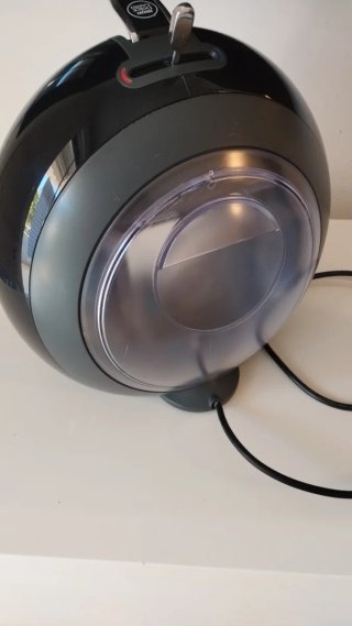 Cafetera Nescafé Dolce Gusto Negra