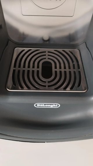 Cafetera Nescafé Dolce Gusto Negra