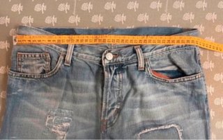 Jeans uomo blu con toppe
