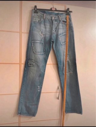 Jeans uomo blu con toppe
