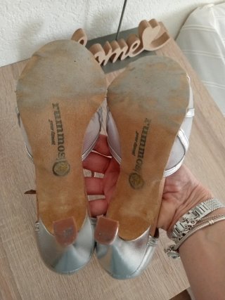 Zapatos de baile plateados para salsa y bachata