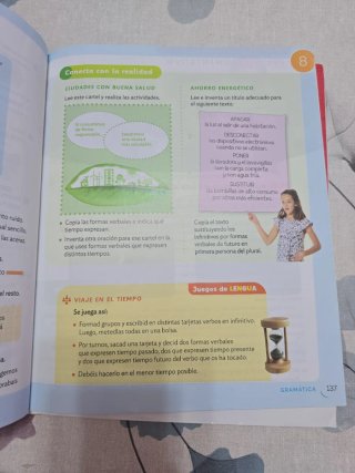 Lengua Castellana y Literatura, 4 Primaria, Moc...