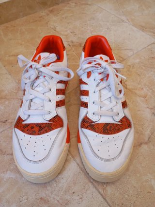 Zapatillas Adidas Talla 45.5 Naranja/Blanco
