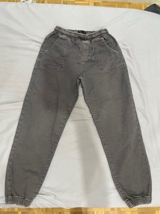 Scatola di abbigliamento 51 capi (per bambini e adolescenti)