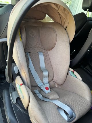 2 Sillas coche Grupo 0 Cybex beige mas base isofix