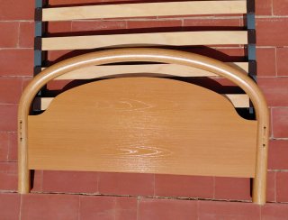 Cama completa, somier 90cm con Cabezal y Pie.