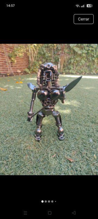 Figura Predator de metal