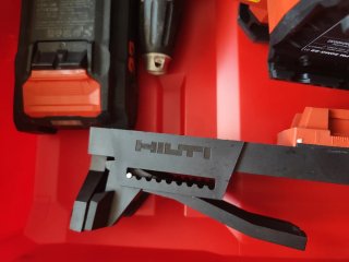 Kit Hilti Pladur con laser pm 50