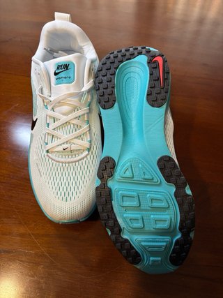 Nike Vomero 18